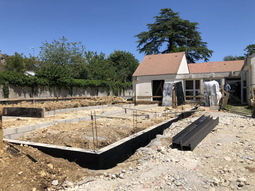 Terrassements et fondations de l'extension de l'école