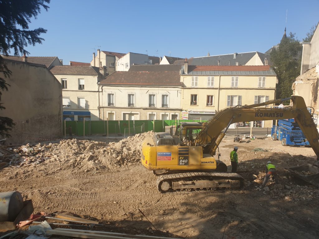 Chantier de déconstruction au 4 rue Epéron